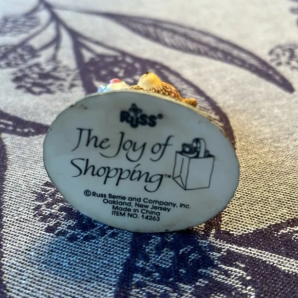 Russ Berrie The Joy of Shopping Collectable Bear - Picture 4 of 7